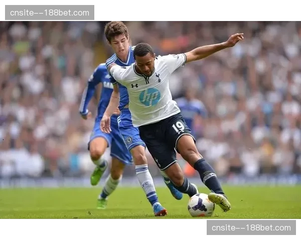 挪威主教练索尔巴肯体系：攻守平衡理念与实战应用效果评估